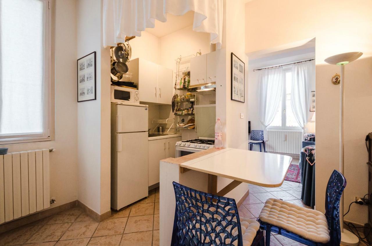 Lupari Apartment, Palazzo Storico Sotto Le Due Torri Bologna Exteriör bild