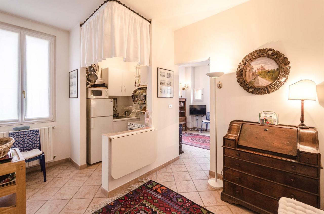 Lupari Apartment, Palazzo Storico Sotto Le Due Torri Bologna Exteriör bild